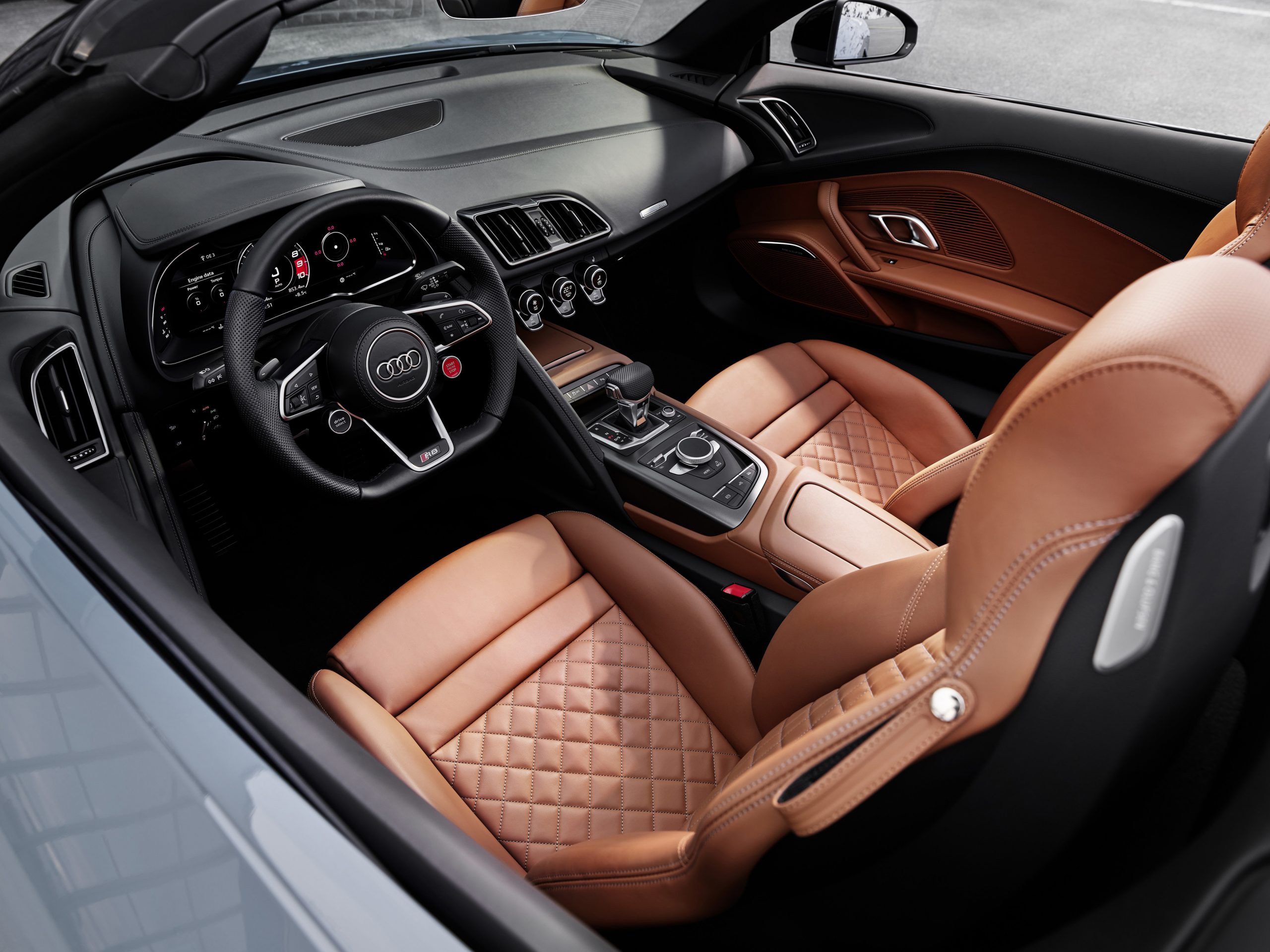 Audi R8
