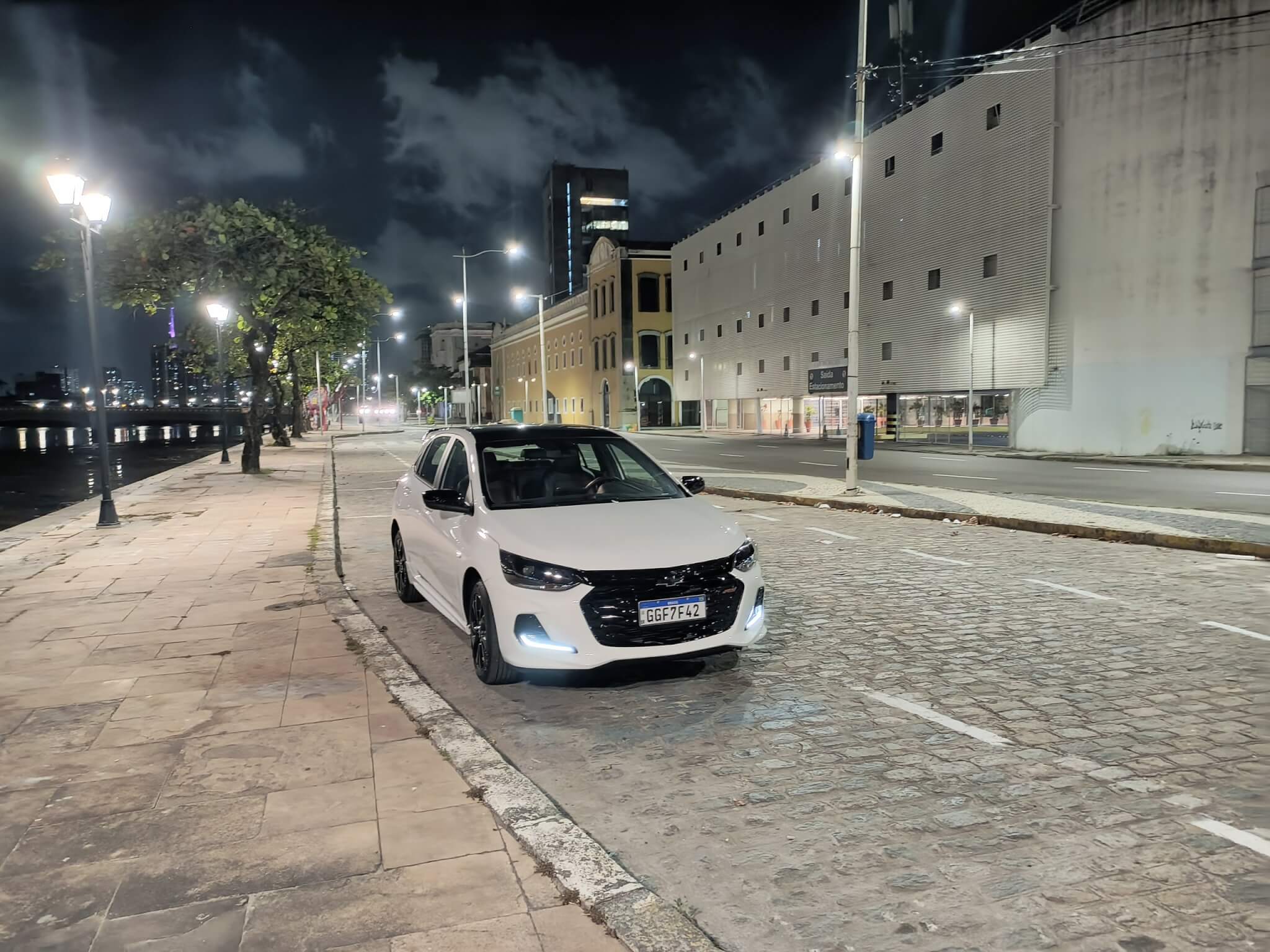 Onix RS