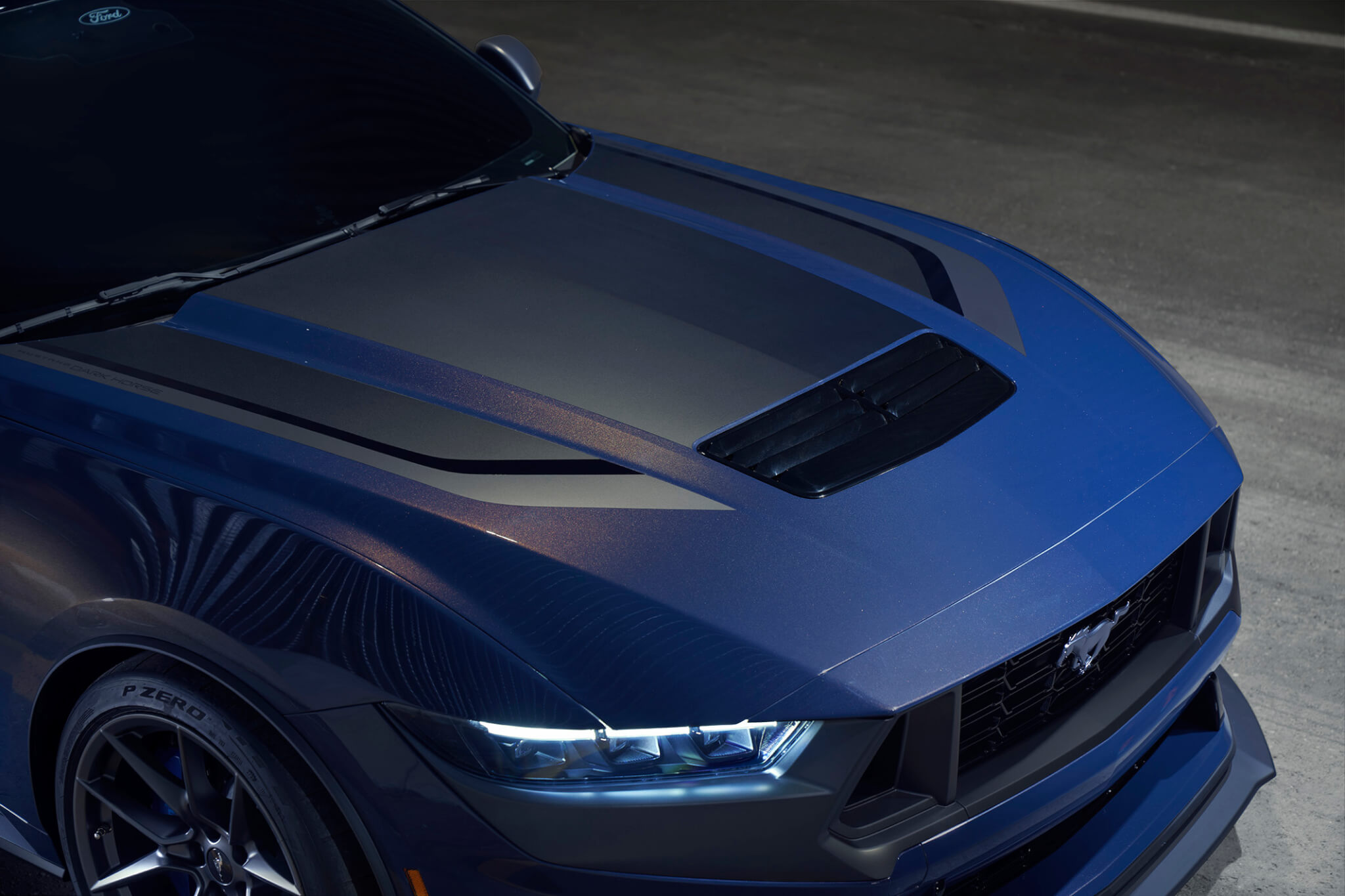Mustang Dark Horse